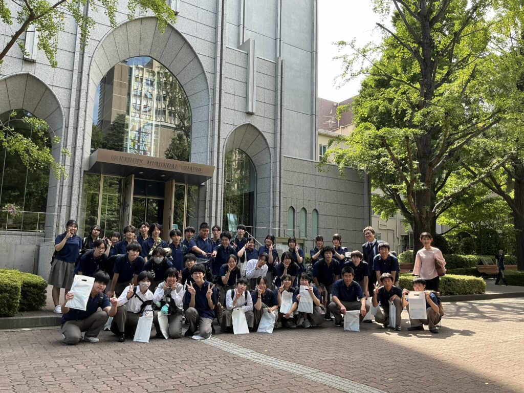 青山学院大学集合写真